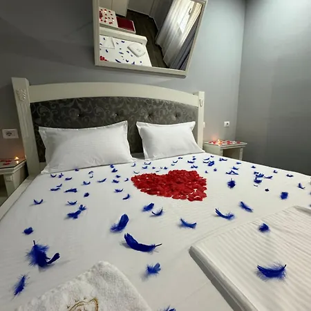 Imperium Shkoze (Tirana)