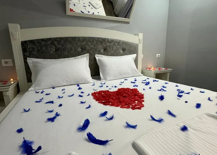 Imperium Shkoze (Tirana)