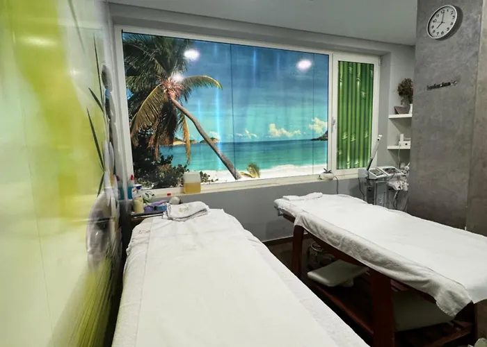 Imperium Shkoze (Tirana)